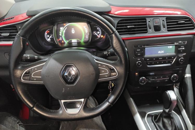 Used Renault Kadjar 2017 2.0L Two-Wheel Drive Comfort Edition
