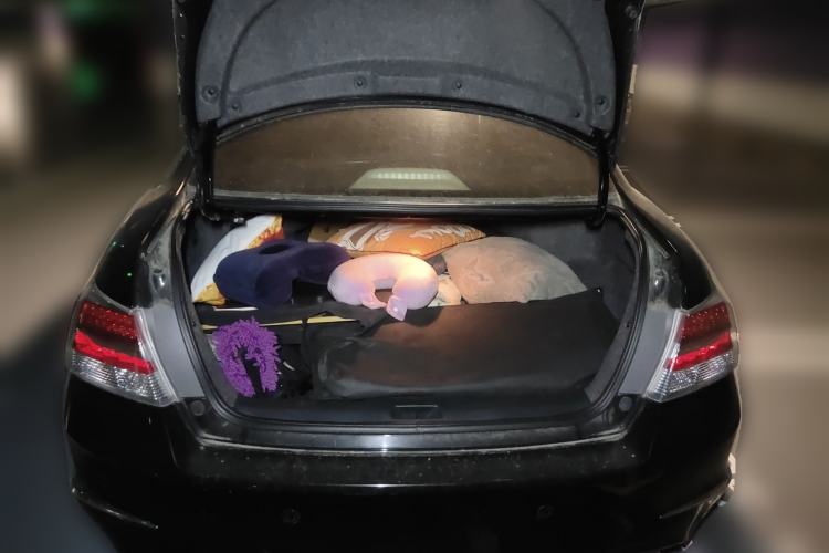 Used Honda Accord 2013 2.4L SE Trunk