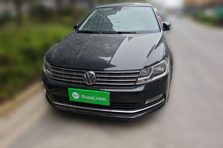 Used Volkswagen Lavida 2015 1.6L Manual Comfort Edition