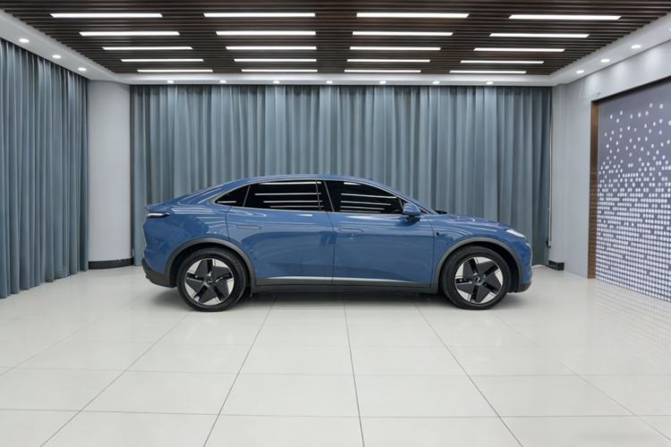 Used ONVO L60 2024 60 kWh Rear-Drive Version