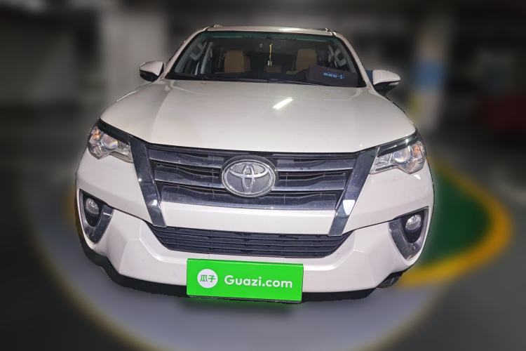 Used Toyota Fortuner 2016 2.7L Middle East Version Front