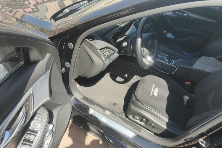 Used Cadillac CT5 2023 28T Luxury Edition (Standard Version) Driver Seat