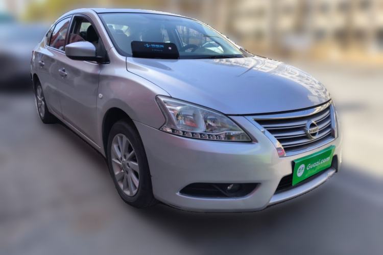 Used Nissan Sylphy 2014 1.6XV CVT Deluxe Edition Front Right 45 Deg