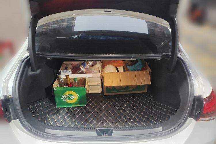 Used Mercedes-Benz A-Class 2020 Restyled A 200 L Sport Sedan Fashion Version
