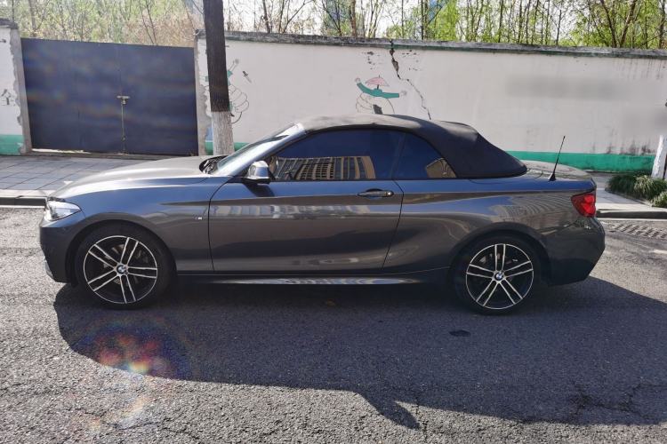 Used BMW 2 Series 2019 225i Convertible Coupe Luxury Edition M Sport Package
