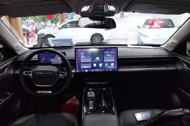 Used Wuling Xingguang 2024 Co-Creation Edition 510 Advanced Model
