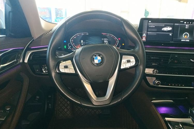 Used BMW 5 Series 2022 Restyled 525Li Luxury Package