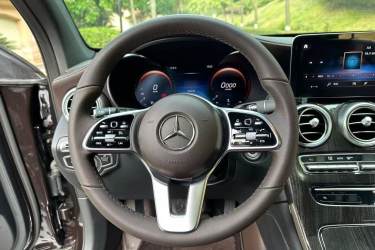 Used Mercedes-Benz GLC 2021 GLC 260 L 4MATIC Dynamic Edition
