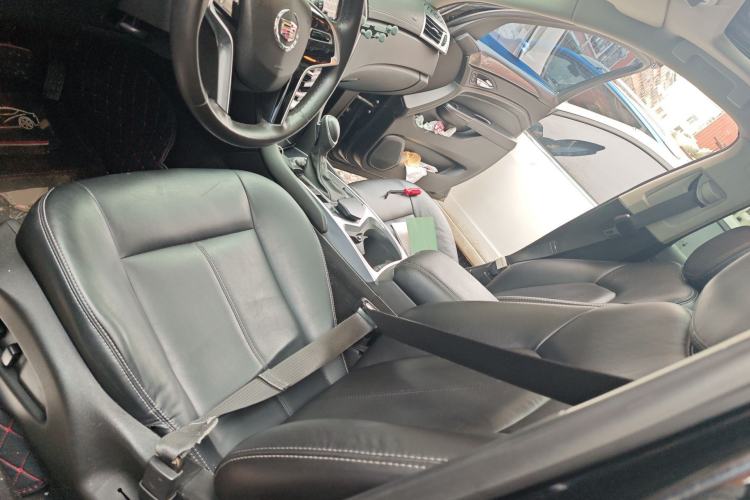 Used Cadillac SRX 2014 3.0L Comfort Model Left Front Seat