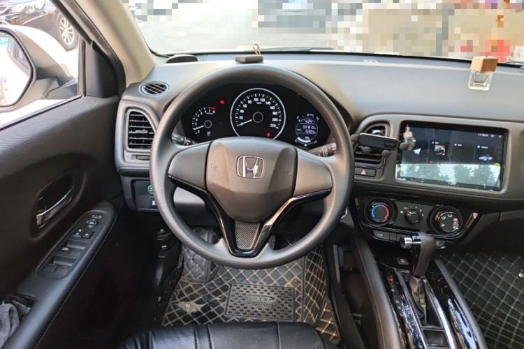 Used Honda Vezel 2020 1.5L CVT Elite Edition Steering Wheel