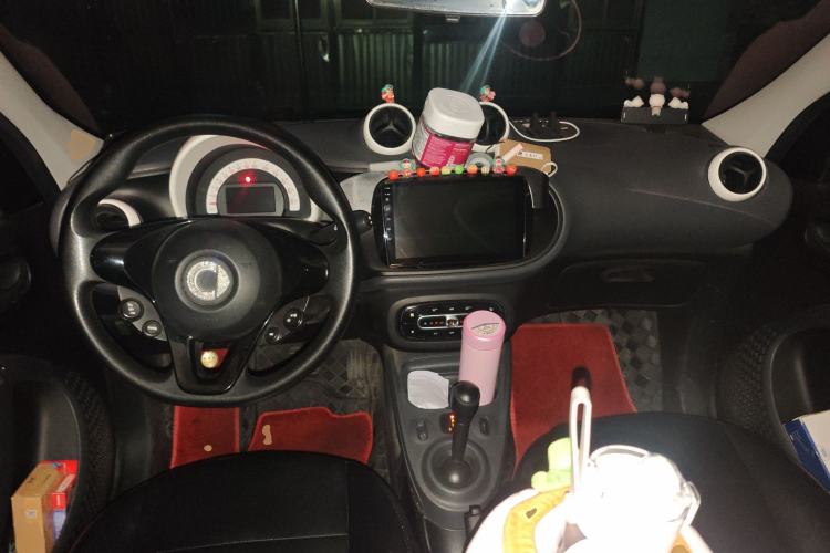 Used smart forfour 2018 1.0L 52 kW Dynamic Edition