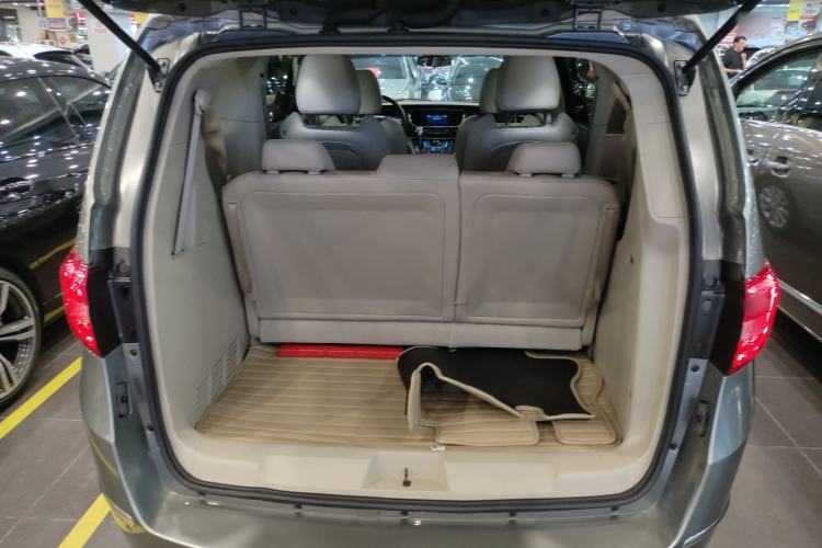 Used Buick GL8 2015 2.4L Luxury Business Premium Edition Trunk