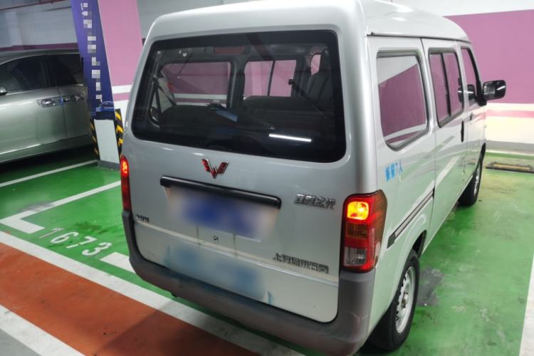 Used Wuling Zhiguang 2020 1.2L Practical Model China VI LSI
