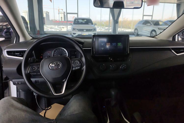 Used Toyota Corolla 2023 1.2T Pioneer Edition Center Console