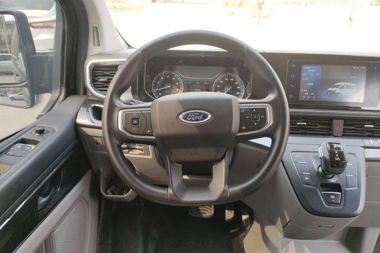 Used Ford Transit 2023 2.0T Gasoline Automatic Business & Travel Model Mid-axle Low-roof Design 7/8/9-Seater