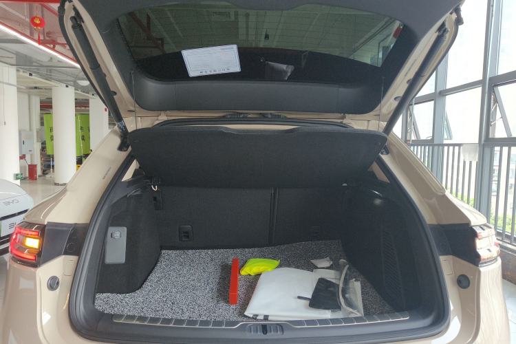 Used Hima AITO M5 2023 Pure Electric All-Wheel Drive Intelligent Driving Version Trunk