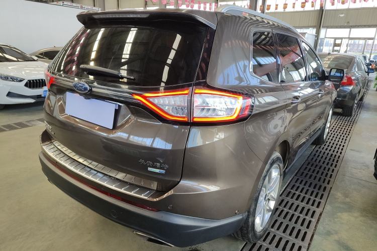 Used Ford Edge 2016 EcoBoost 245 Four-Wheel Drive Titanium 7-Seater
