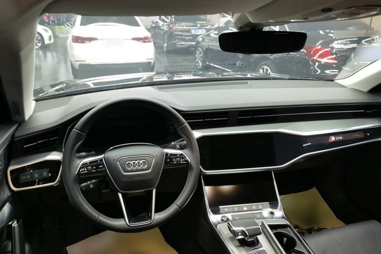 Used Audi A6L 2021 40 TFSI Luxury Prestige Edition Center Console