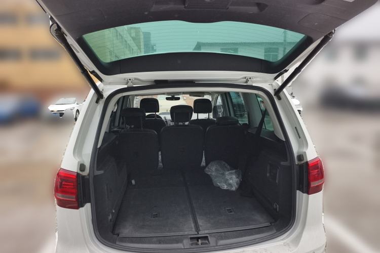 Used Volkswagen Sharan 2016 380TSI Luxury 7-Seater
