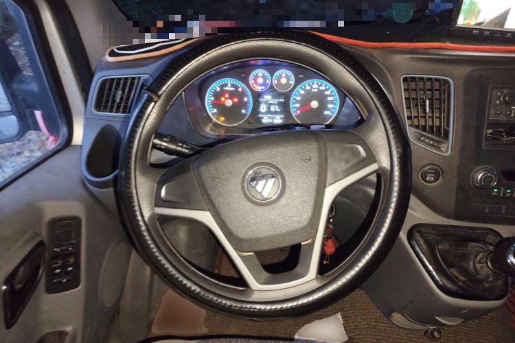 Used Foton Toano 2020 2.0T Multi-Function Short Wheelbase Mid-Roof 5/6-Seater China VI Emission Standard 4F20TC3