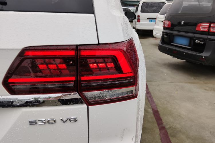 Used Volkswagen Teramont 2019 530 V6 Four-Wheel Drive Flagship Model China VI Standard Right Rear Taillight