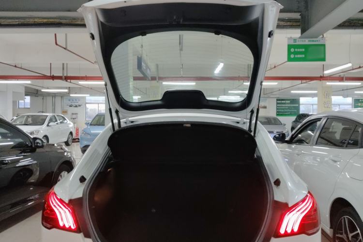 Used MG 6 2021 1.5T Automatic Lingchao Edition Trunk