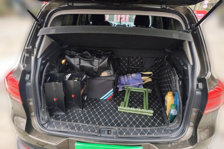 Used Volkswagen Tiguan 2017 300TSI Automatic Two-Wheel Drive Silk Road Comfort Edition Trunk