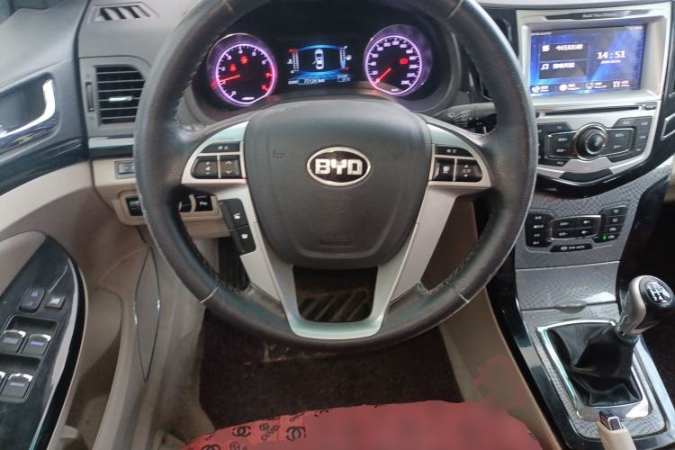 Used BYD Surui 2012 1.5L Manual Luxury Version