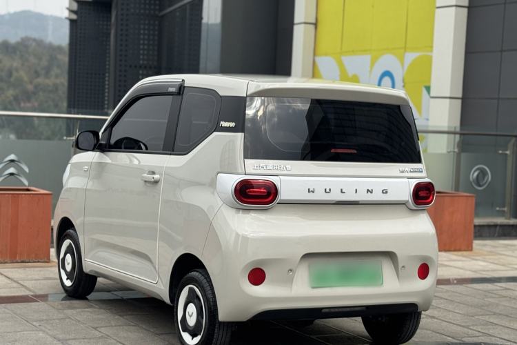 Used Wuling Hongguang MINIEV 2024 3rd Generation 215km Youth Edition