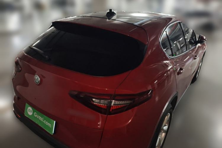 Used Alfa Romeo Stelvio 2017 2.0T 200HP Elite Edition