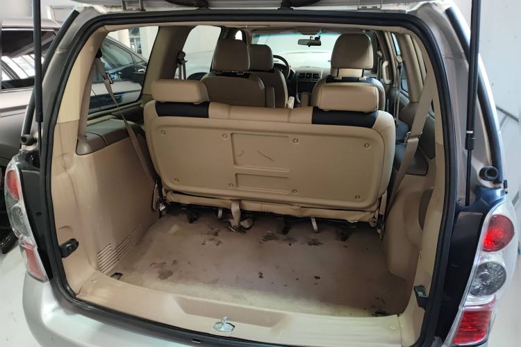 Used Buick GL8 2012 2.4L BASE Comfort Edition
