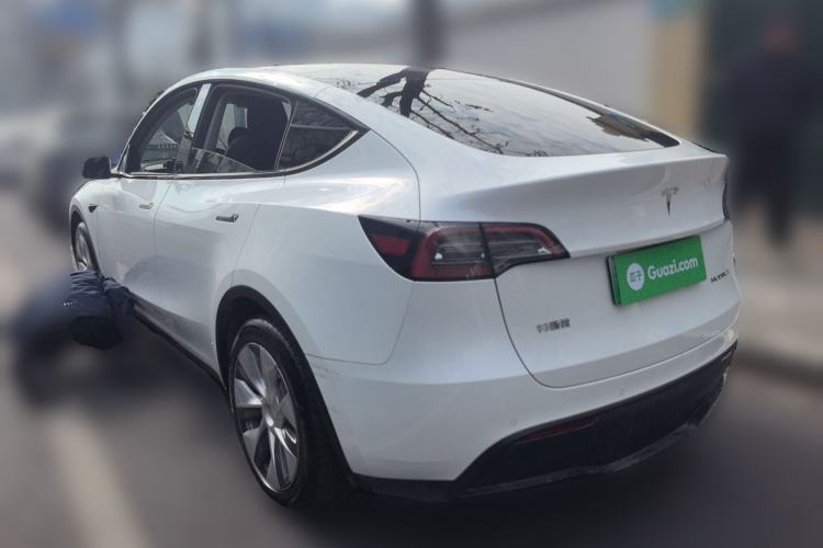 Used Tesla Model Y 2023 Long-Range All-Wheel-Drive Version