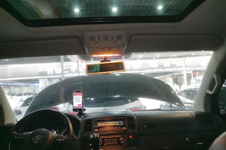 Used Volkswagen Multivan 2012 2.0 TSI Two-Wheel-Drive Luxury Edition
