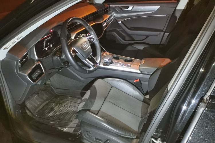 Used Audi A6 2023 Avant Futurist 45 TFSI Prestige Dynamic Edition Driver Seat