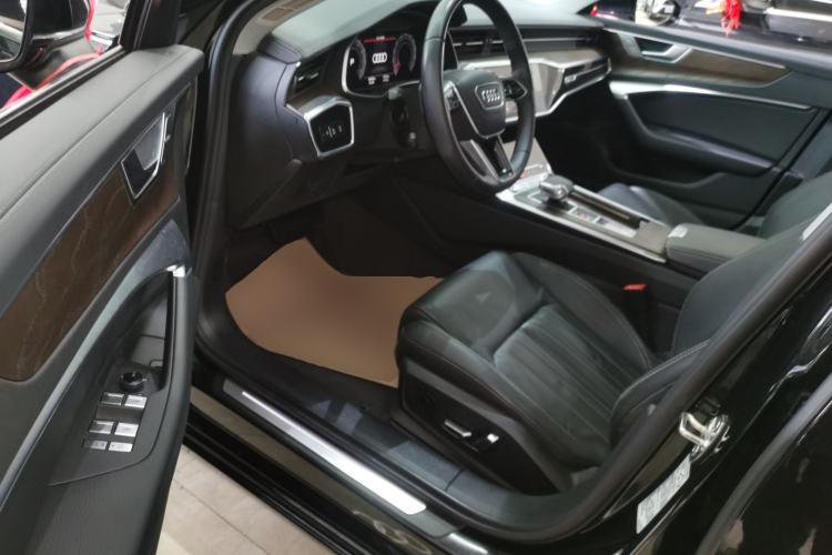 Used Audi A6L 2023 45 TFSI Prestige Elegant Edition
