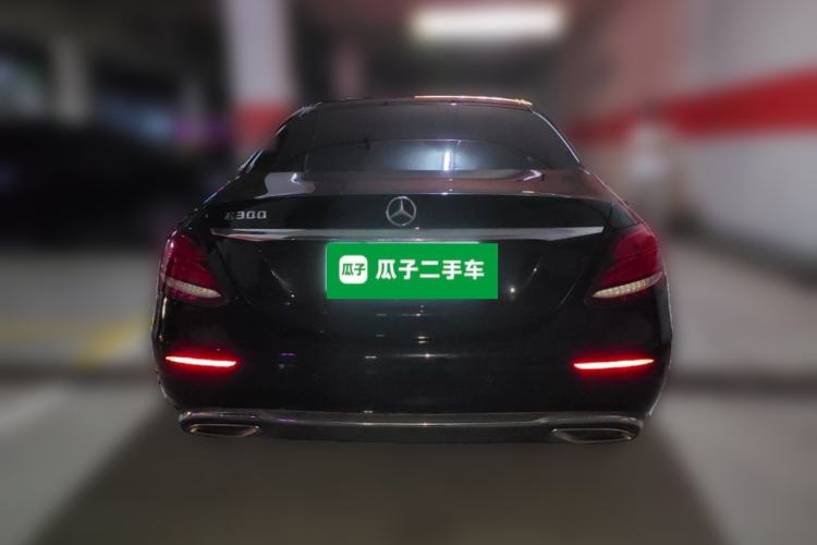 Used Mercedes-Benz E-Class 2016 E 300 L Stylish Model
