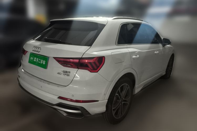 Used Audi Q3 2023 40 TFSI Fashion Dynamic Model