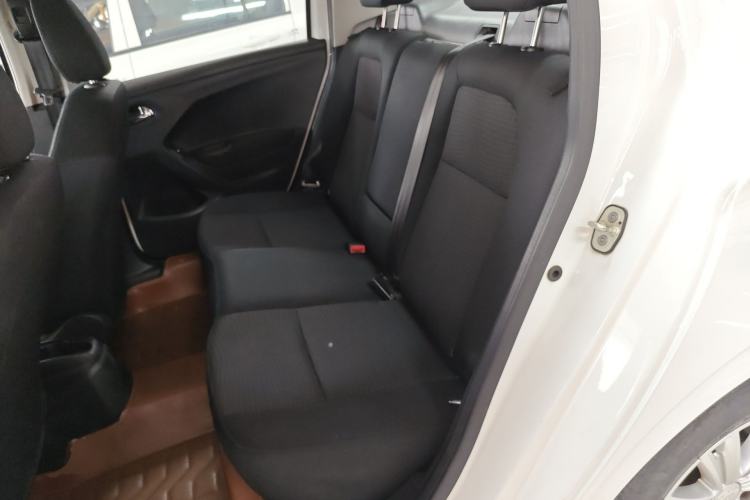 Used Peugeot 301 2014 1.6L Manual Luxury Edition
