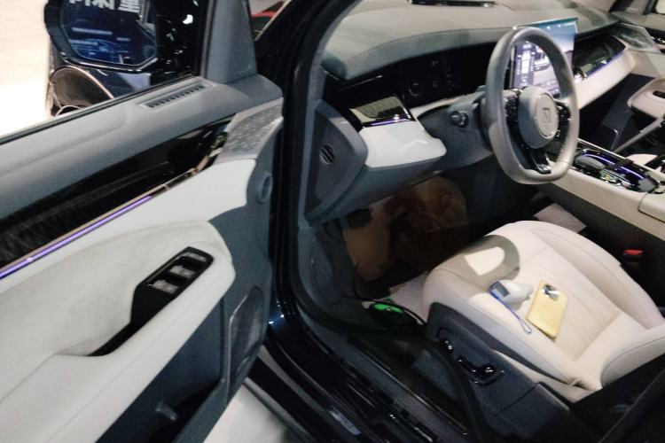 Used Zeekr 009 2022 WE Edition