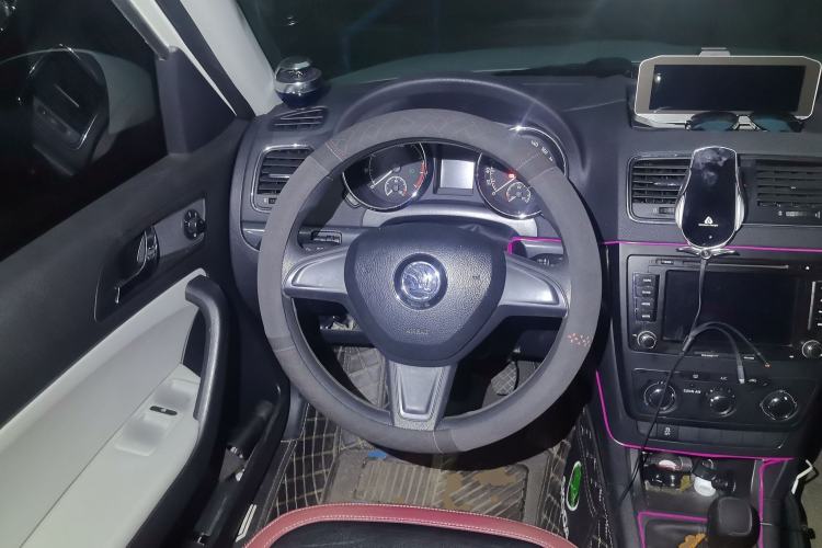 Used Skoda Yeti 2016 1.4TSI Manual Entry-Level Model