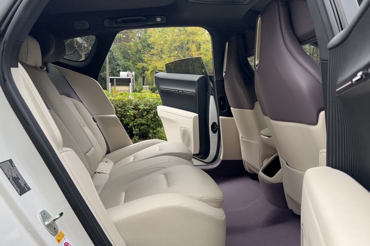 Used Avatr 12 2025 Ultra Extended-Range Edition