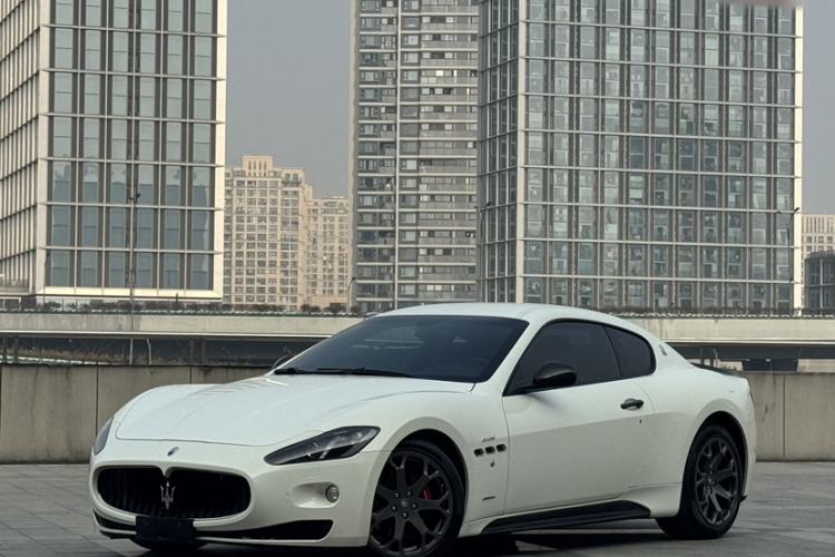 Used Maserati GranTurismo 2007 4.2L Standard Edition