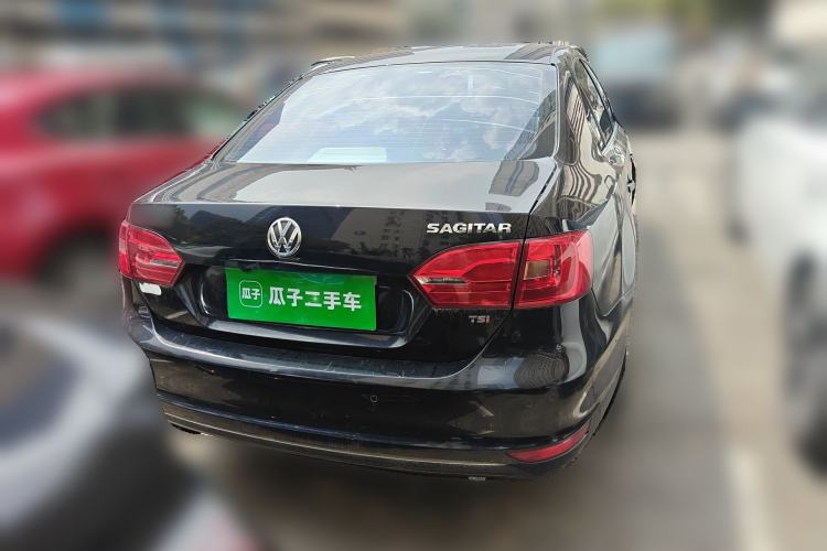 Used Volkswagen Sagitar 2012 1.8TSI Automatic Flagship Edition
