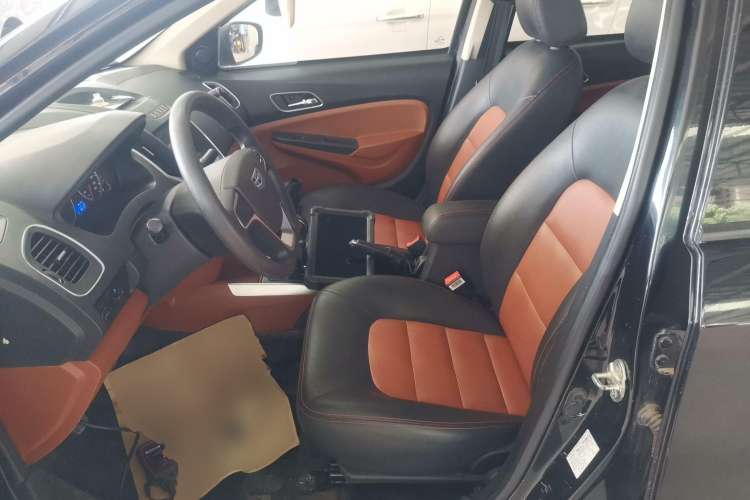 Used Geely Auto Diamond 2016 1.5L Manual Elite Edition