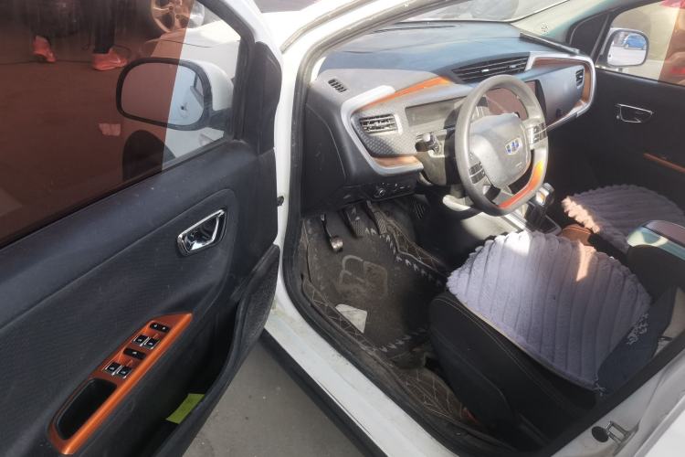 Used Geely Auto Vision X1 2017 1.3L Manual Frenzy Edition