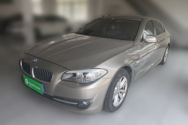 Used BMW 5 Series 2011 523Li Luxury Model