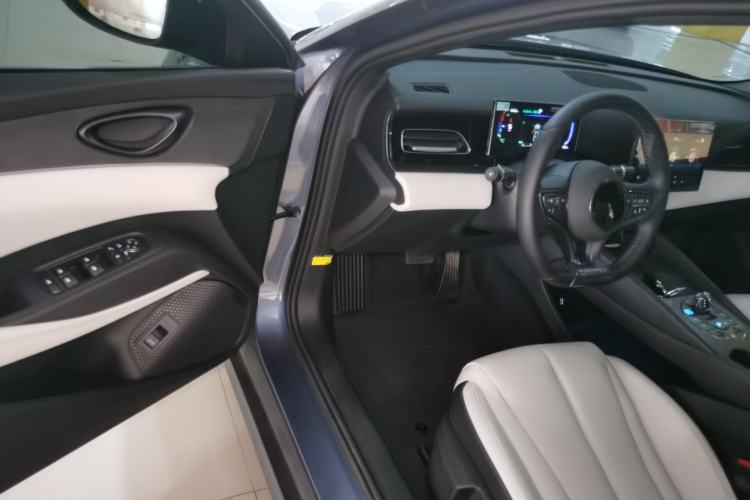 Used BYD Seal 06 New Energy 2024 DM-i 80KM Luxury Model Driver Seat