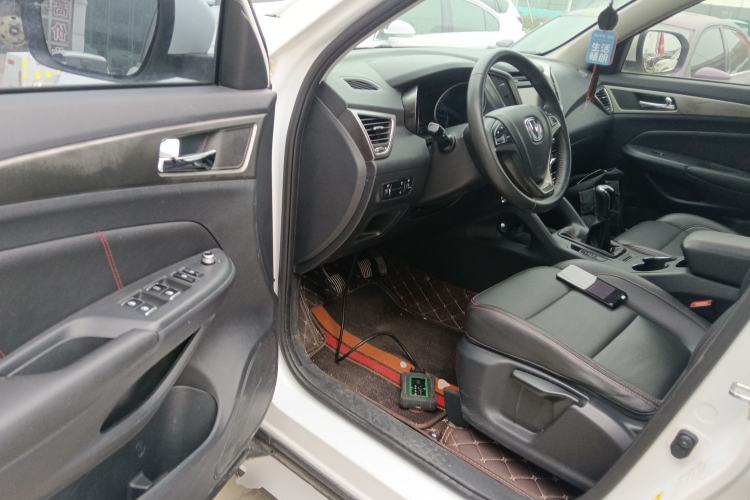 Used Changan CS75 2014 2.0L Manual Luxury Version China V Standard