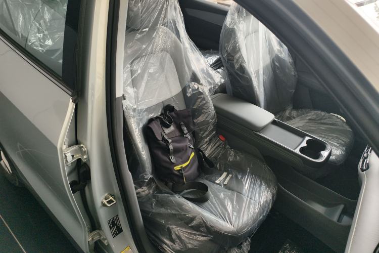 Used Bestune Yueyi 03 2025 445km Joyful Edition Right Front Seat