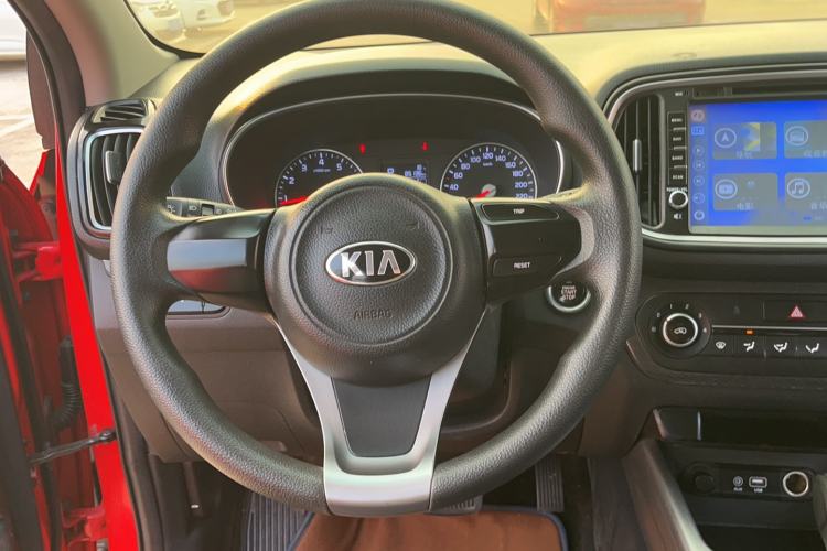 Used Kia KX3 2015 1.6L Automatic Two-Wheel Drive DLX
